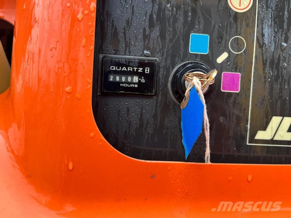 JLG 450 AJ Bomlifte med knækarm