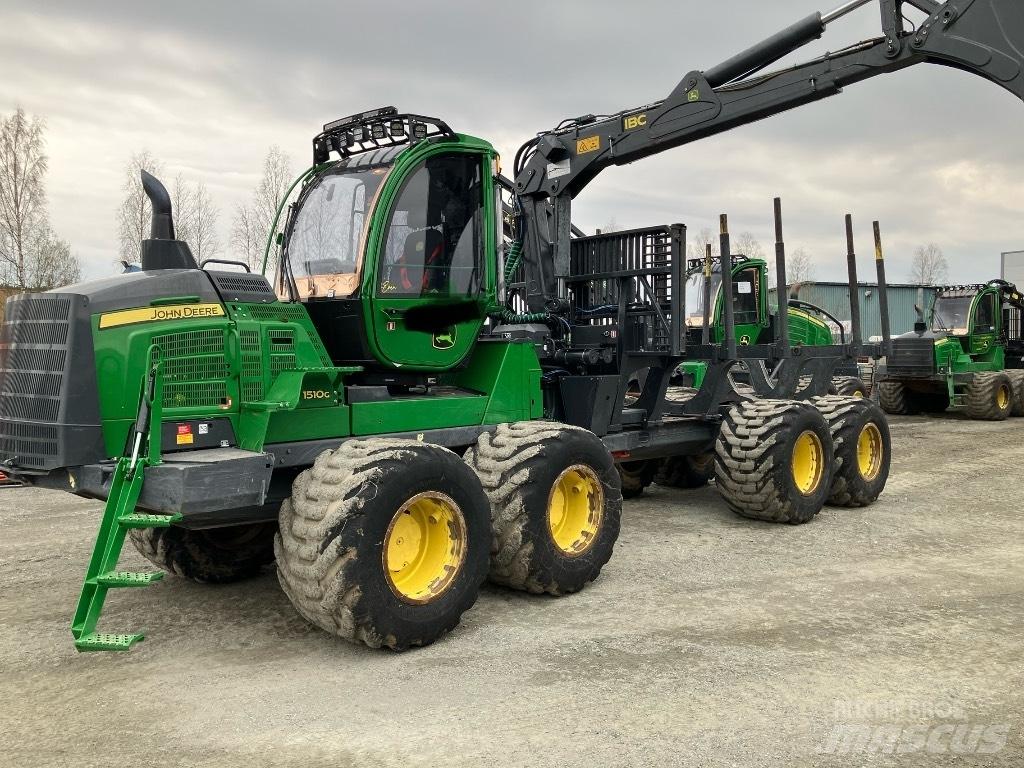 John Deere 1510G Udkørselsmaskiner