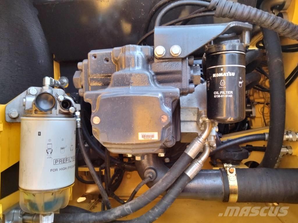 Komatsu PC 240 Gravemaskiner på larvebånd