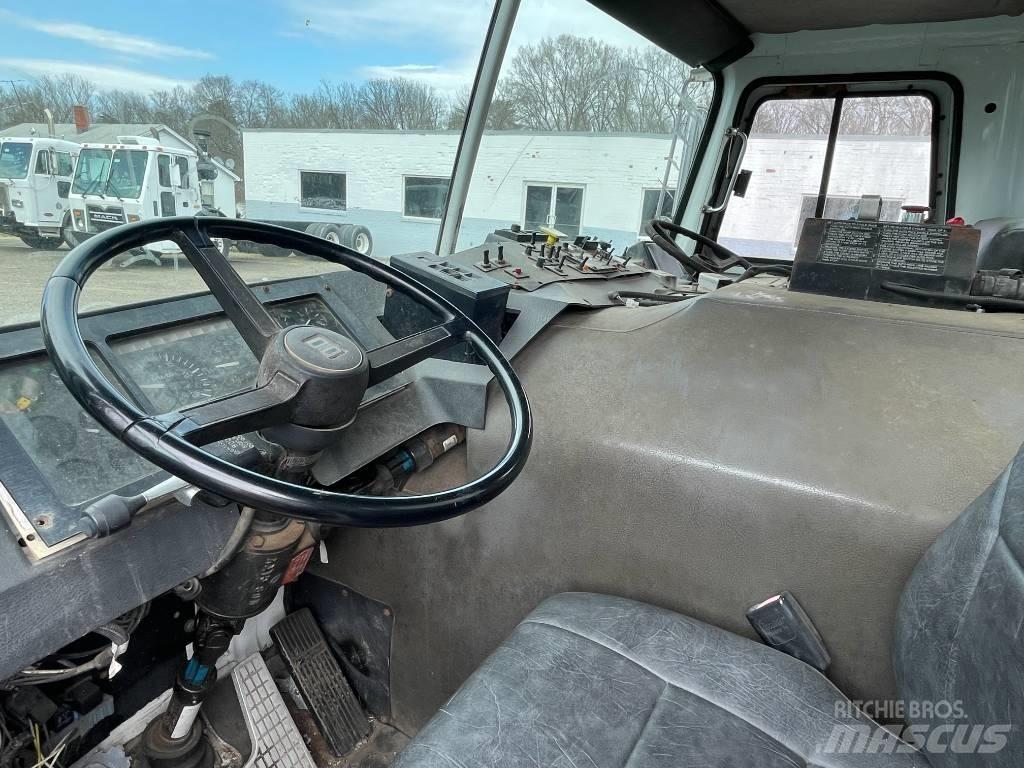 Autocar XPEDITOR Renovationslastbiler