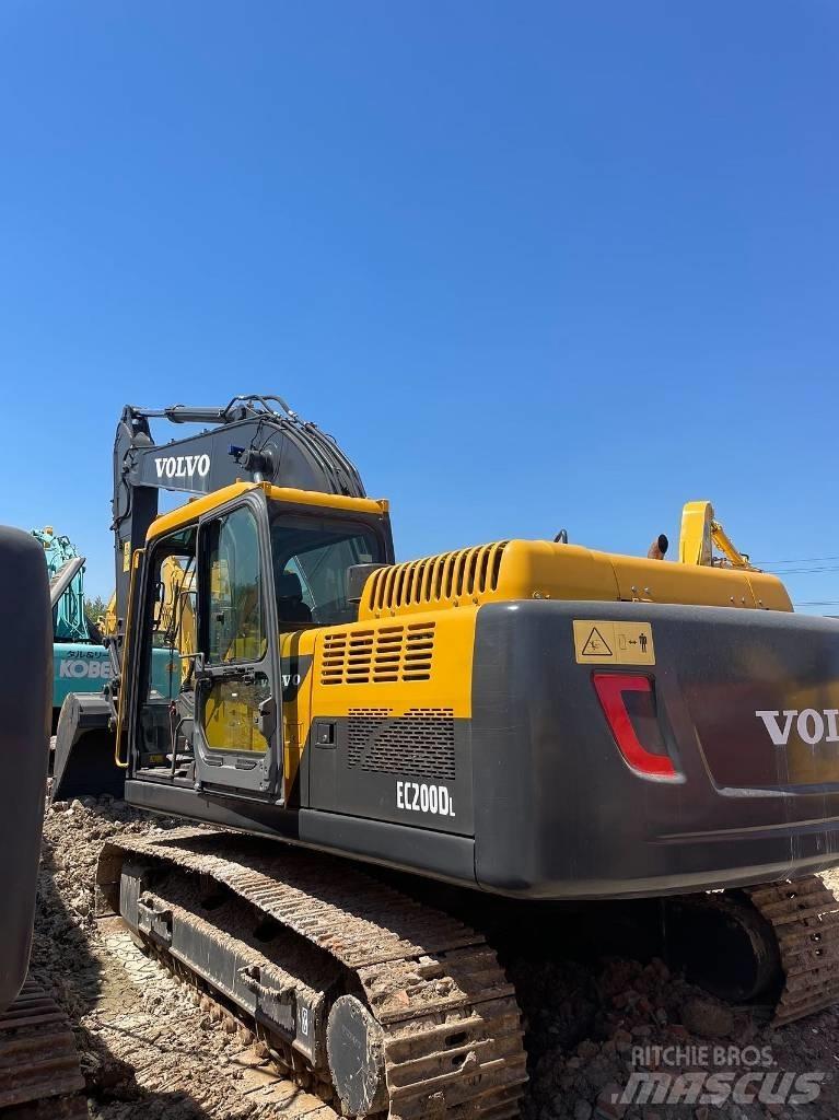 Volvo EC200 Gravemaskiner på larvebånd