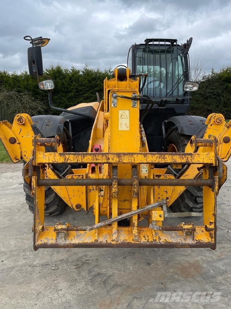 JCB 535-125 Teleskoplæssere