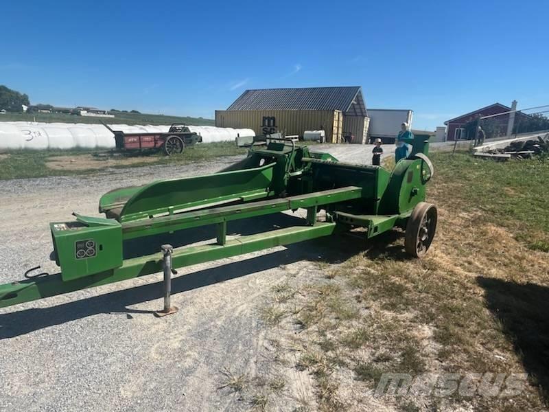 John Deere 3950 Grønthøster