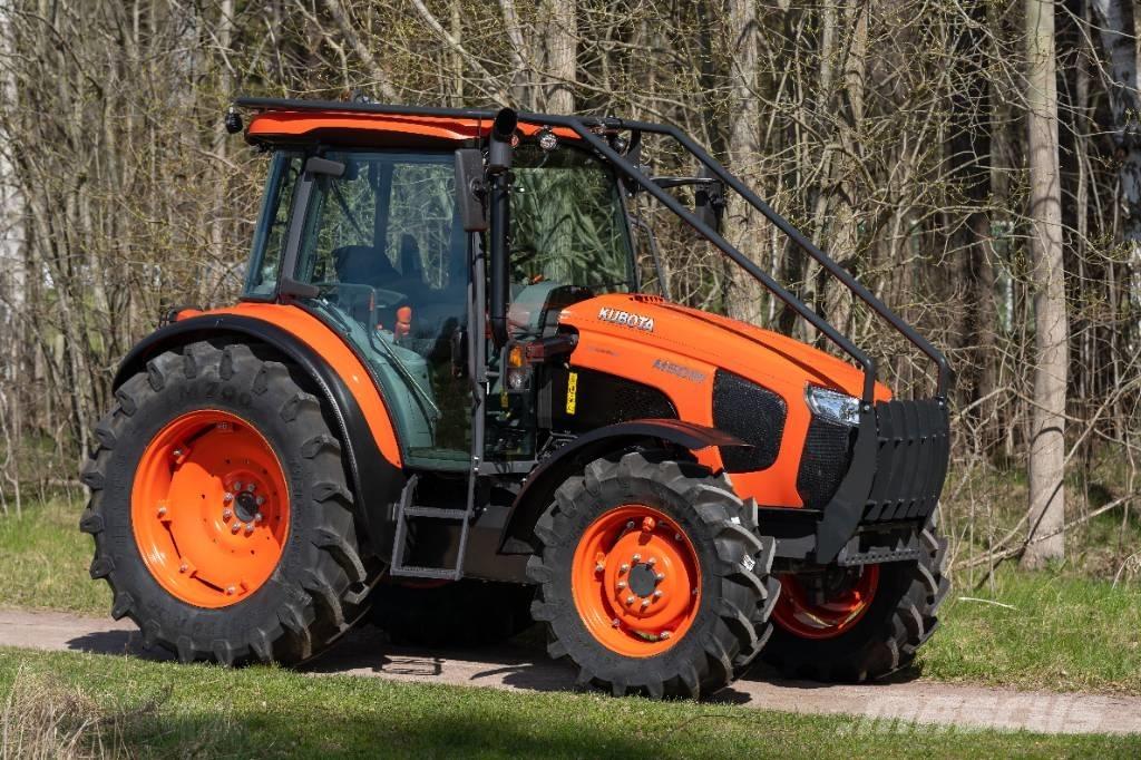 Kubota M5-112 Traktorer