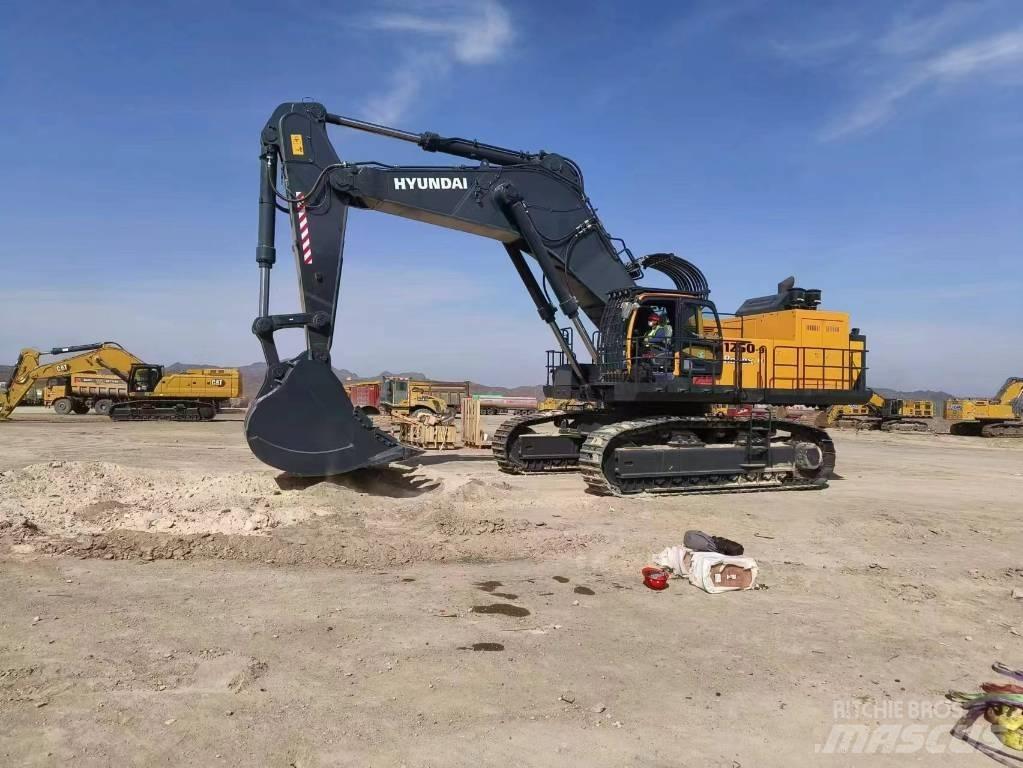 Hyundai HX1250 Gravemaskiner på larvebånd