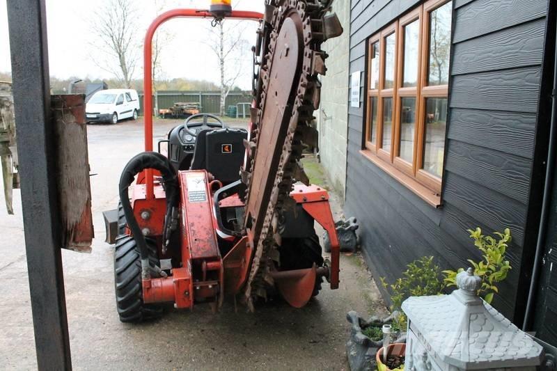 Ditch Witch RT 40 Kædegravere