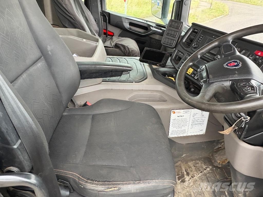 Scania XT450 Lastbiler med tip