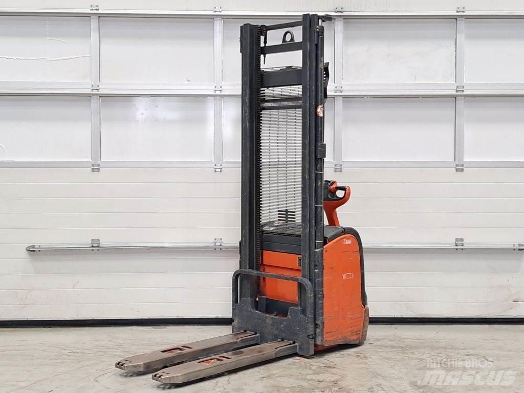 Linde L14 Gaffelstabler med gående fører