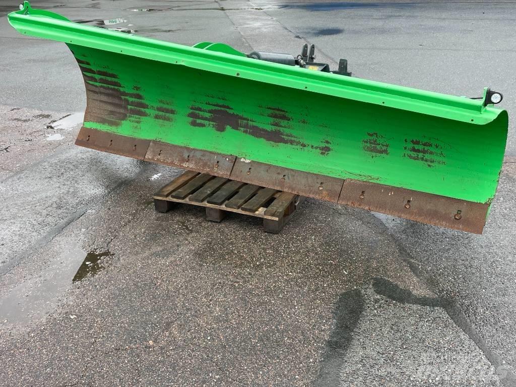 Sami DM-3700 Sneskovle og -plove