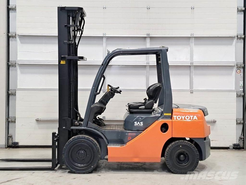 Toyota 02-8FDF30 Diesel gaffeltrucks