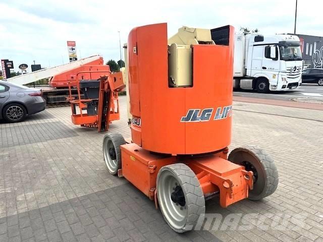 JLG E 300 AJP Bomlifte med knækarm