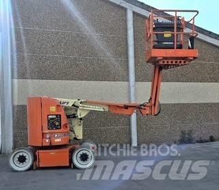 JLG E 300 AJP Bomlifte med knækarm
