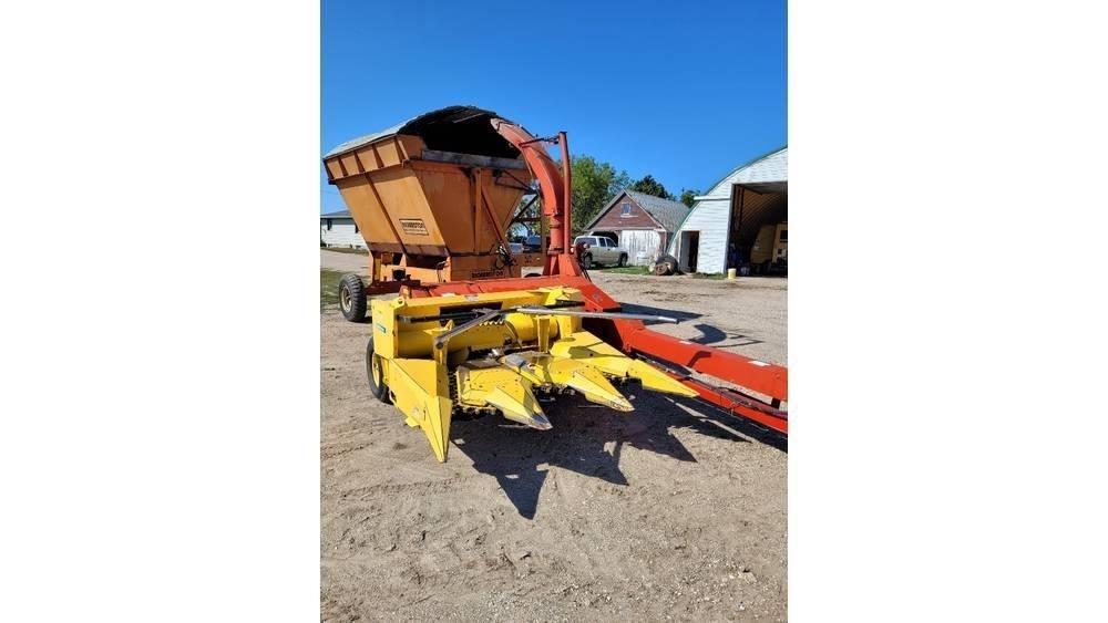 New Holland FP230 Grønthøster