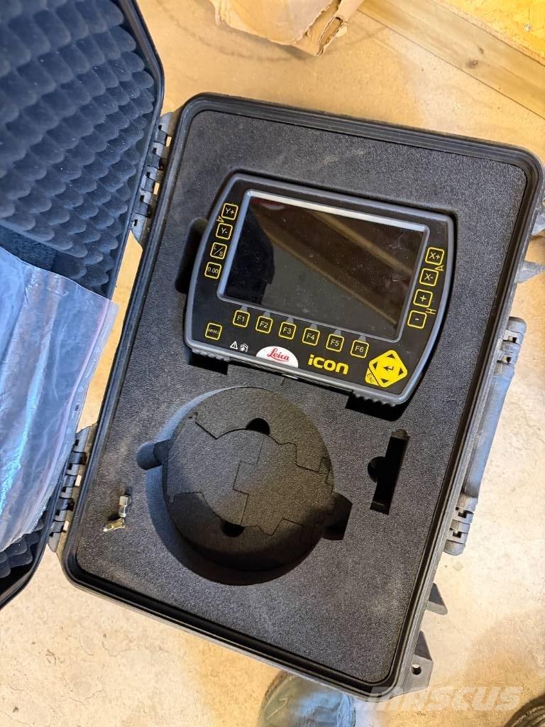 Hyundai HW 140 Gravemaskiner på hjul