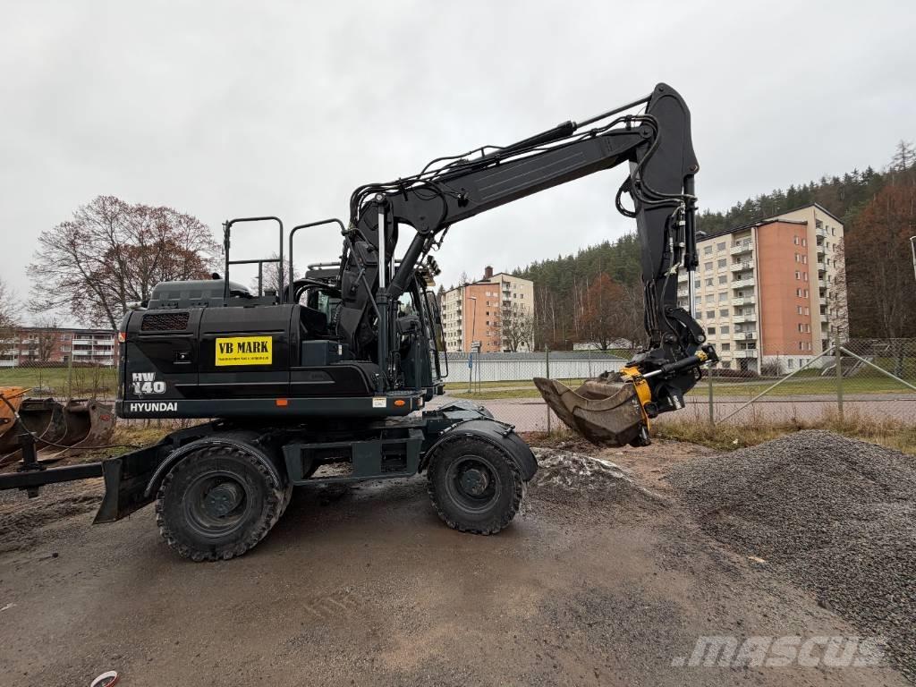 Hyundai HW 140 Gravemaskiner på hjul