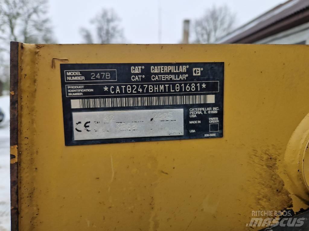 CAT 247 B Larvebåndslæssere
