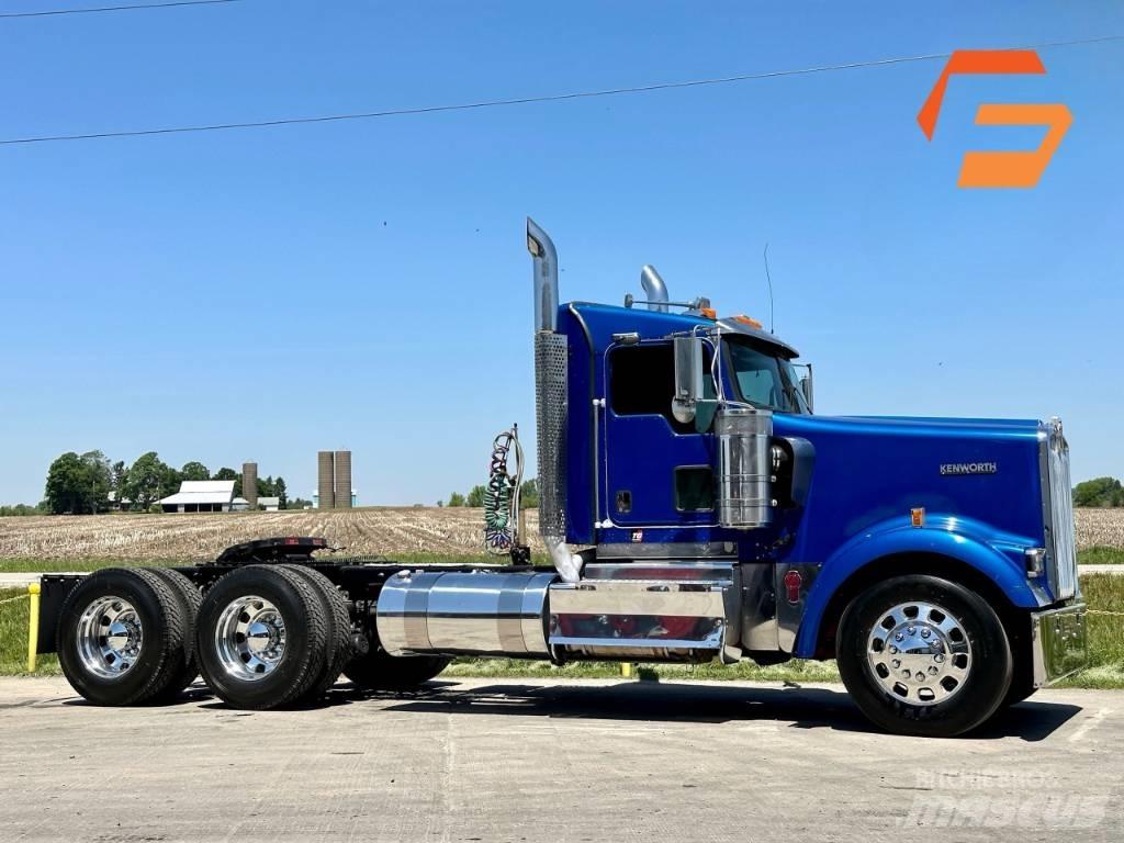 Kenworth W 900 Trækkere