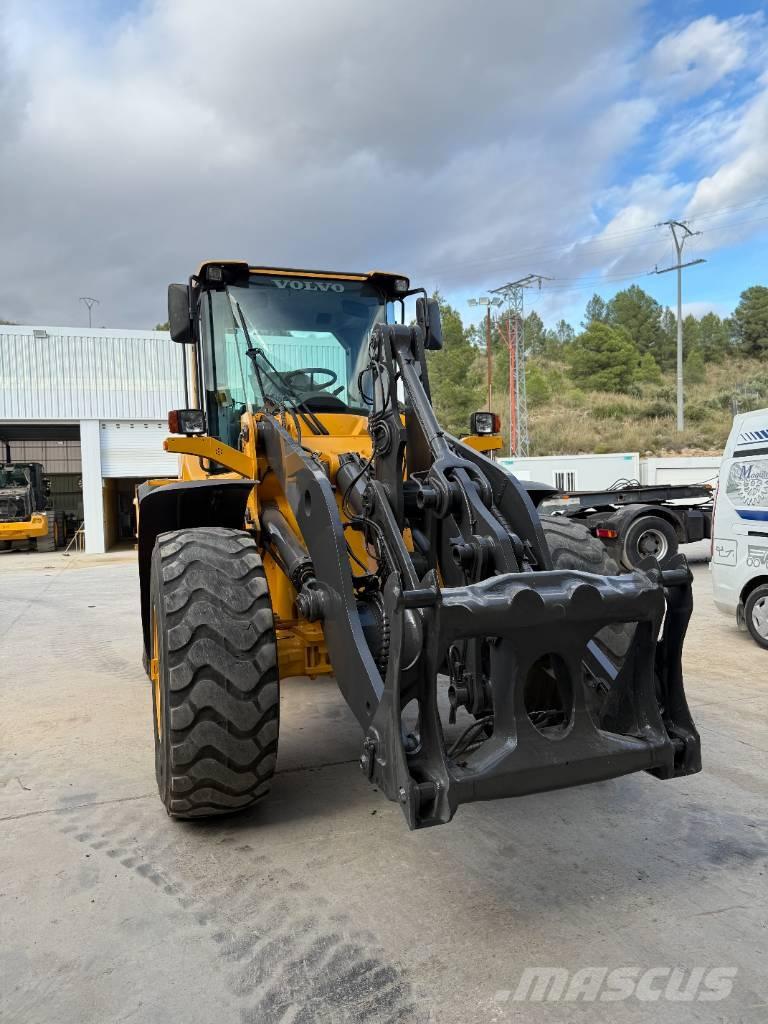 Volvo L 90 F Læssemaskiner på hjul