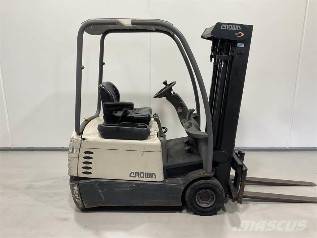 Crown SC3220-1,3 El gaffeltrucks