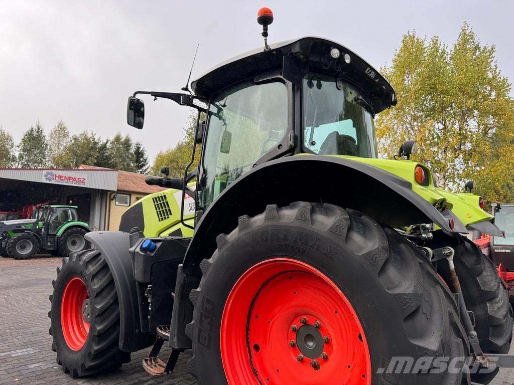 CLAAS AXION 800 CIS Traktorer