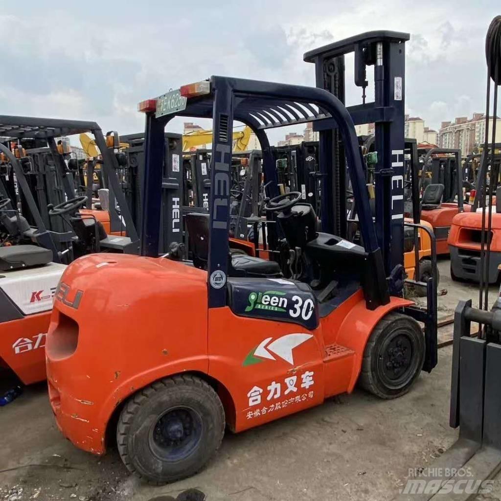 Heli H2000 30 Diesel gaffeltrucks