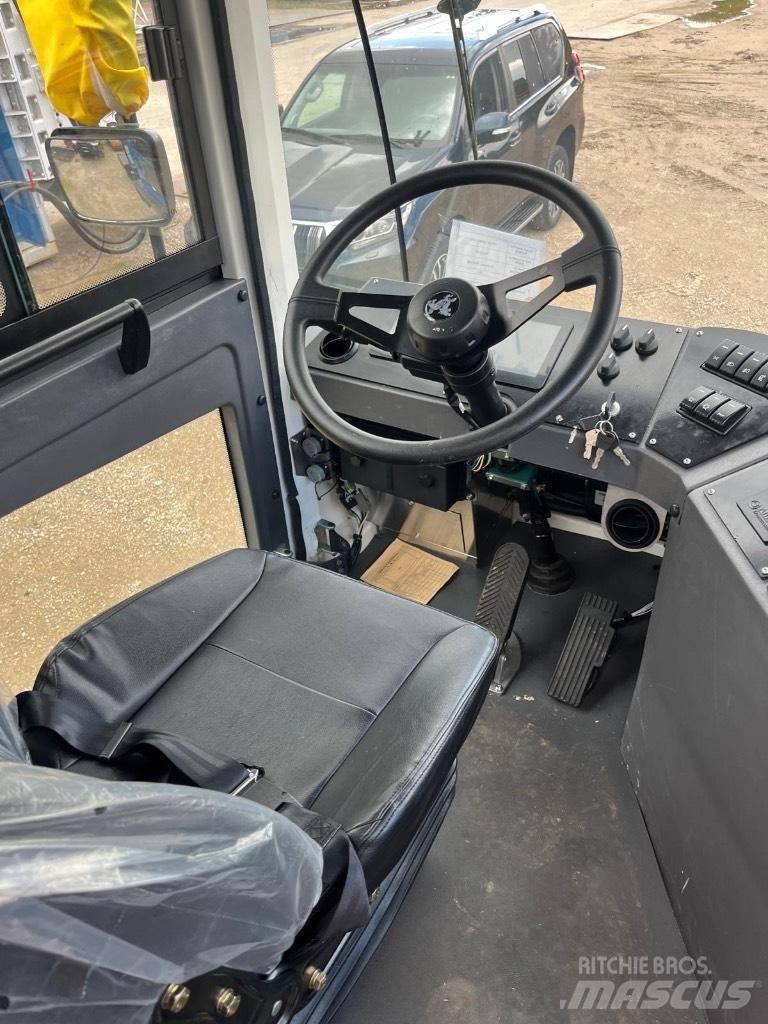 XCMG XPT70K Terminaltraktorer