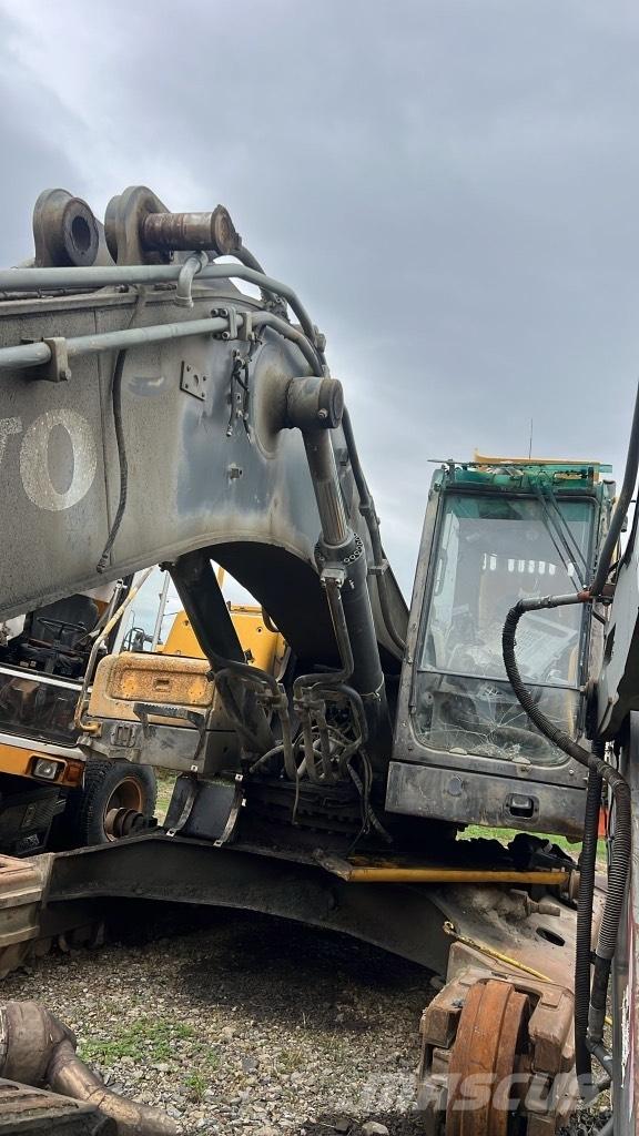 Volvo EC 360 L Radiatorer