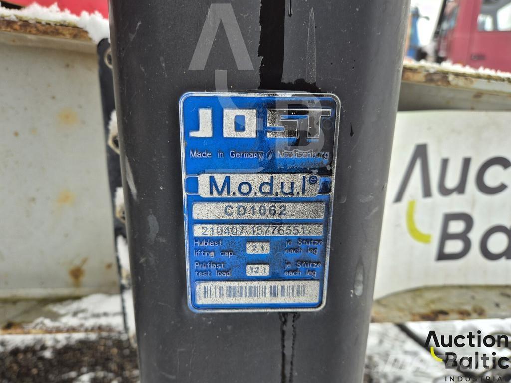 Nopa KTS 200 Semi-trailer med Gardinsider