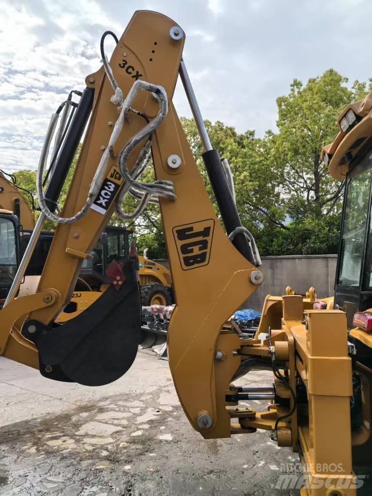 JCB 3 CX Rendegravere