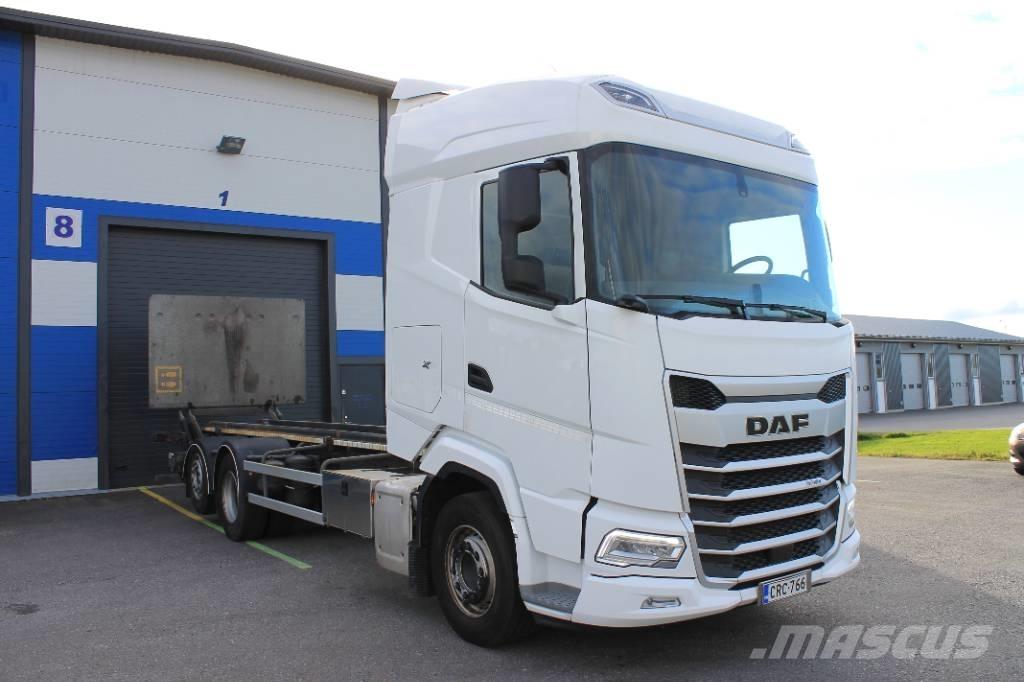 DAF XG 530 FAN Lastbiler med containerramme / veksellad