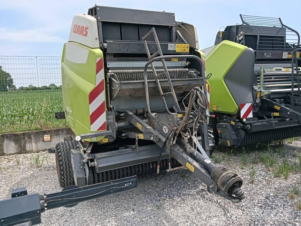 CLAAS Variant 480 RF Rundballe-pressere