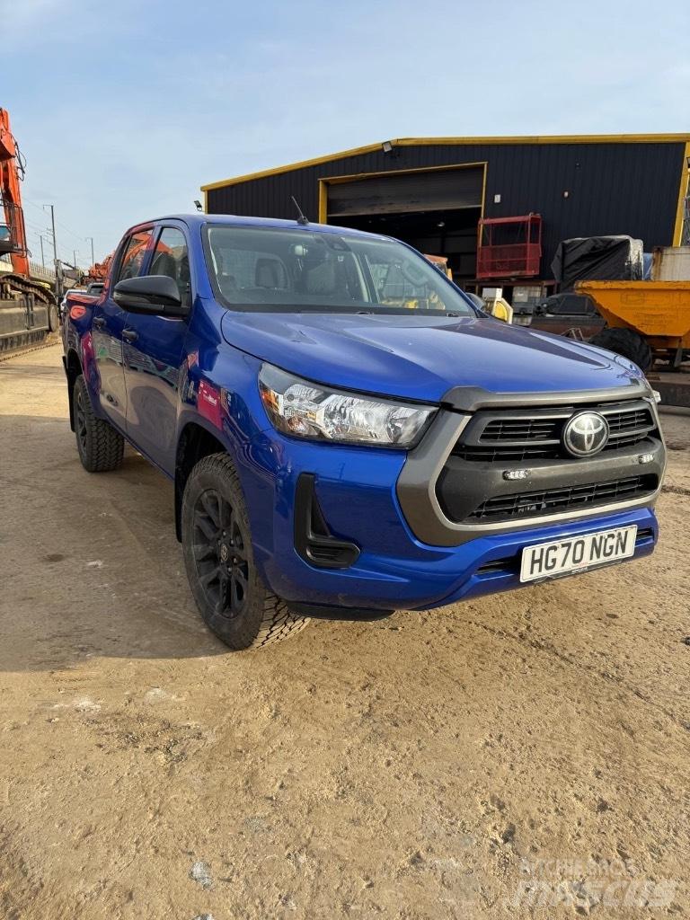 Toyota Hilux Active Pickup/Sideaflæsning