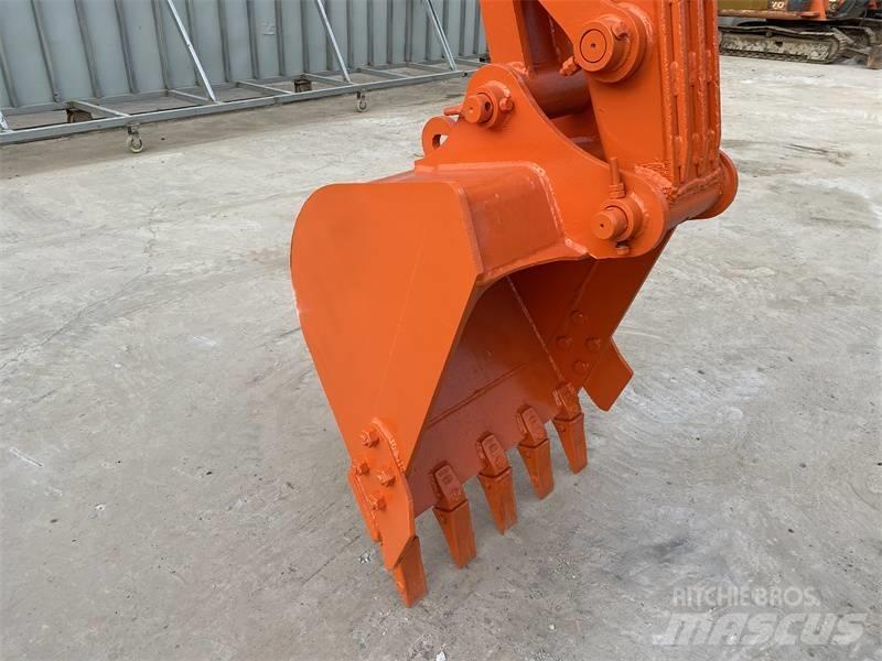 Doosan DH80G Gravemaskiner på larvebånd