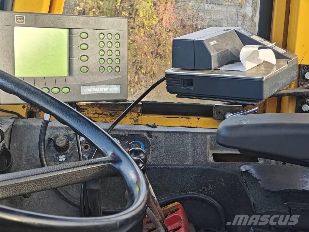 Volvo BM 4500 Læssemaskiner på hjul