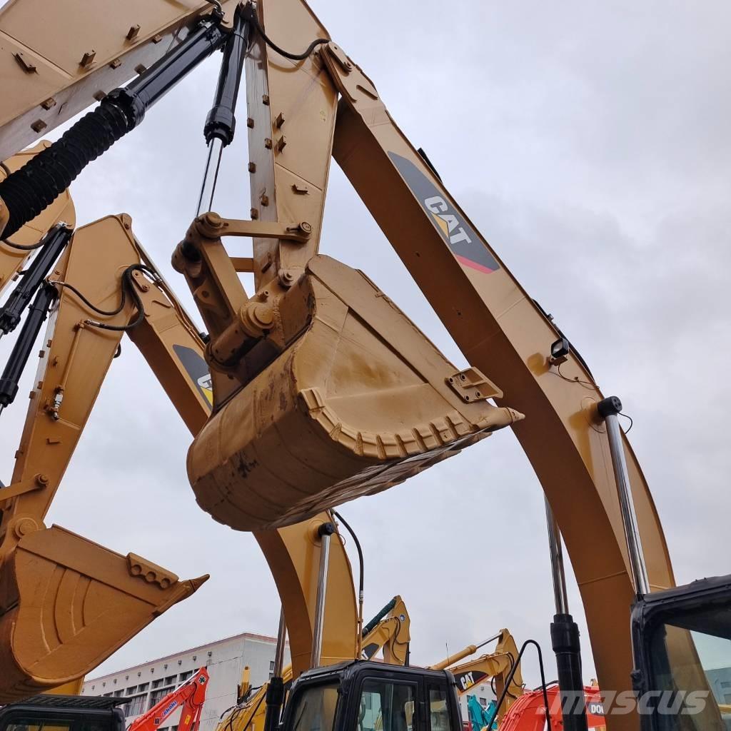CAT 325 D Gravemaskiner på larvebånd