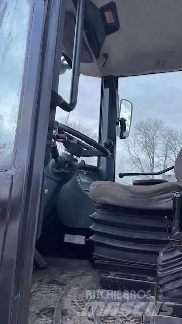 JCB 411 Læssemaskiner på hjul