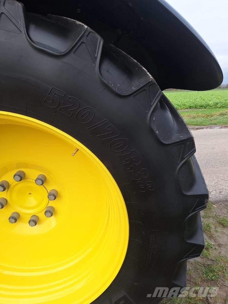 John Deere 6120M Traktorer