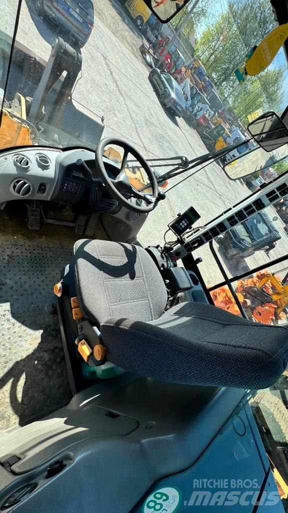 Volvo L 90 F Læssemaskiner på hjul