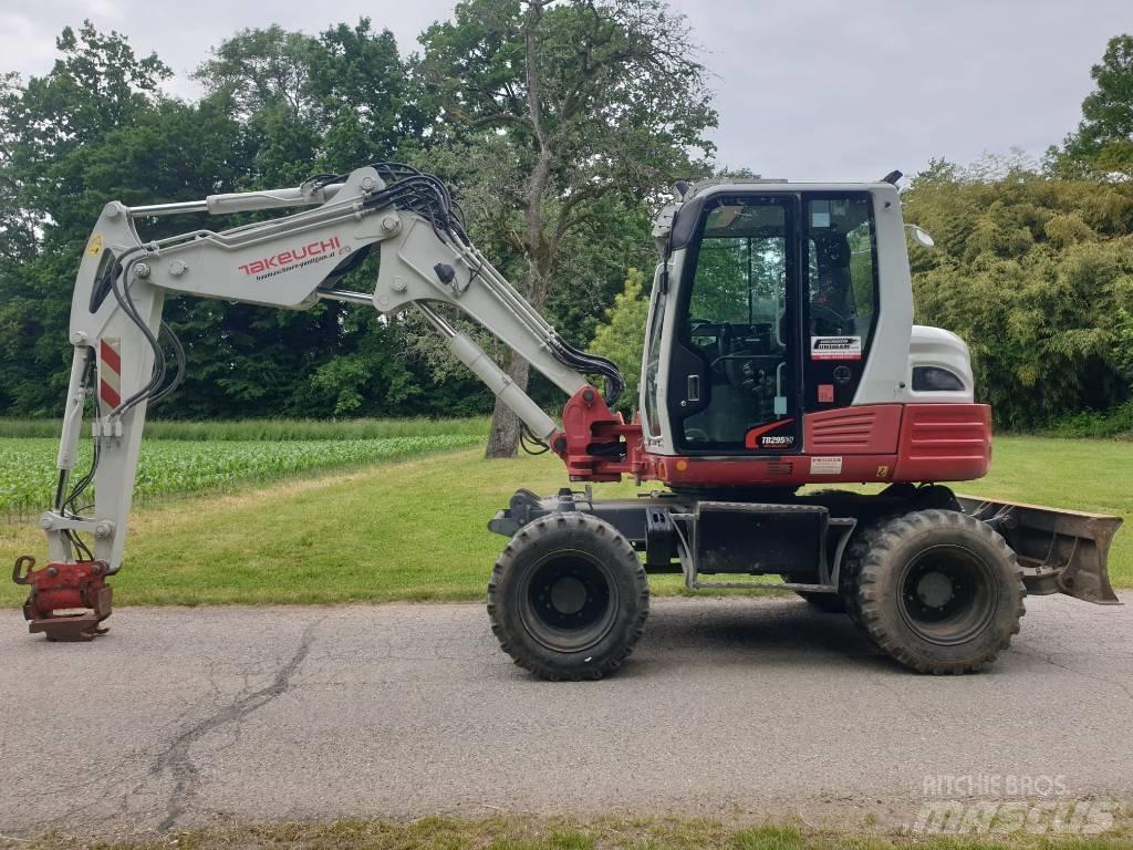 Takeuchi TB295W Gravemaskiner på hjul