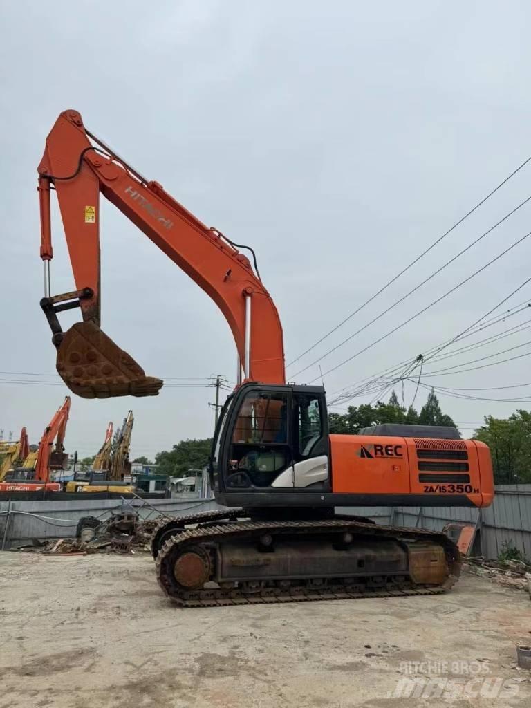 Hitachi 350LC Gravemaskiner på larvebånd