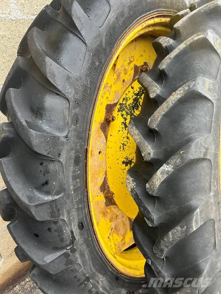 Alliance 230/95R44 Hjul, Dæk og Fælge