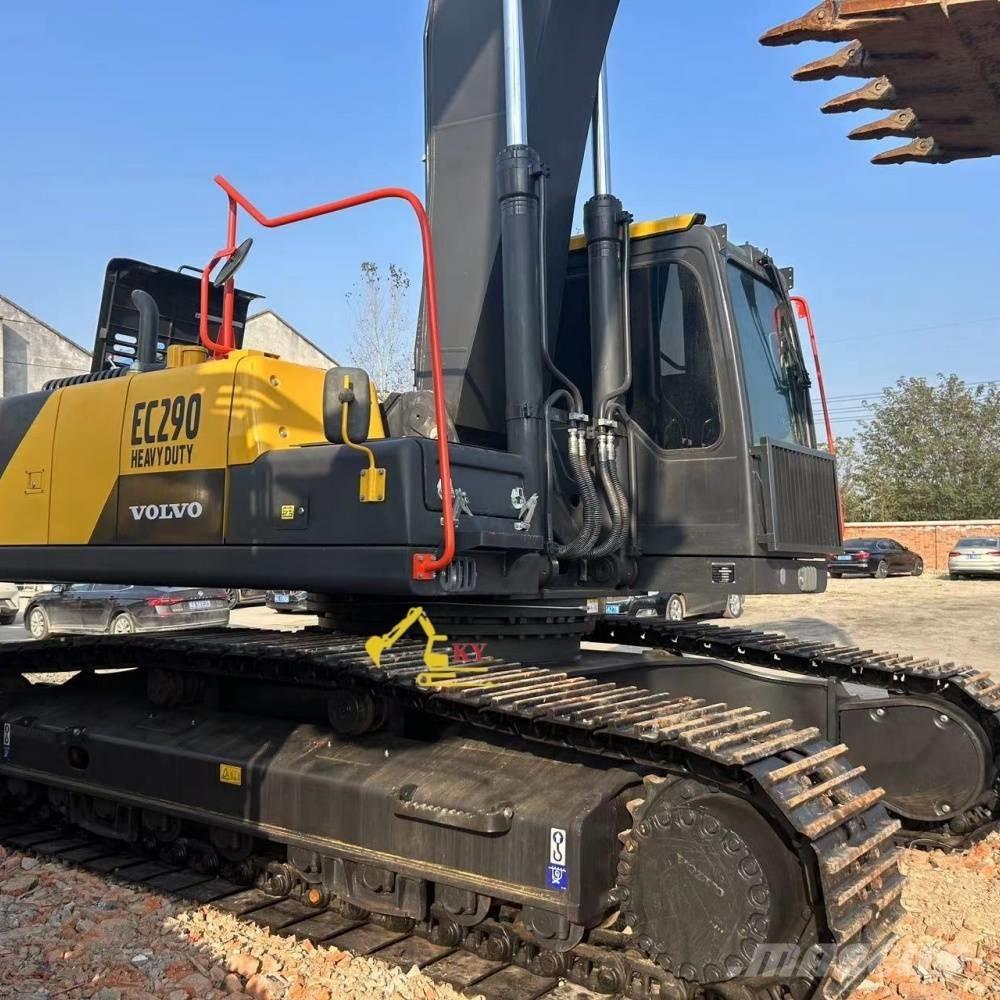 Volvo 290 Gravemaskiner på larvebånd