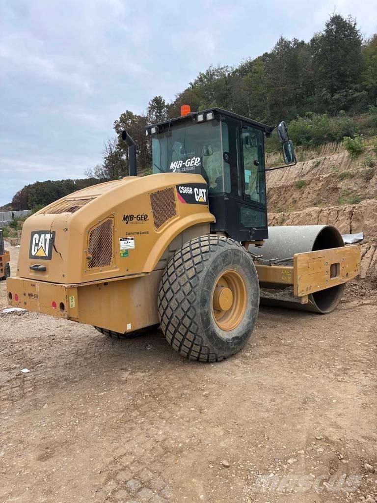 CAT CS 66 B Enkelt tromle