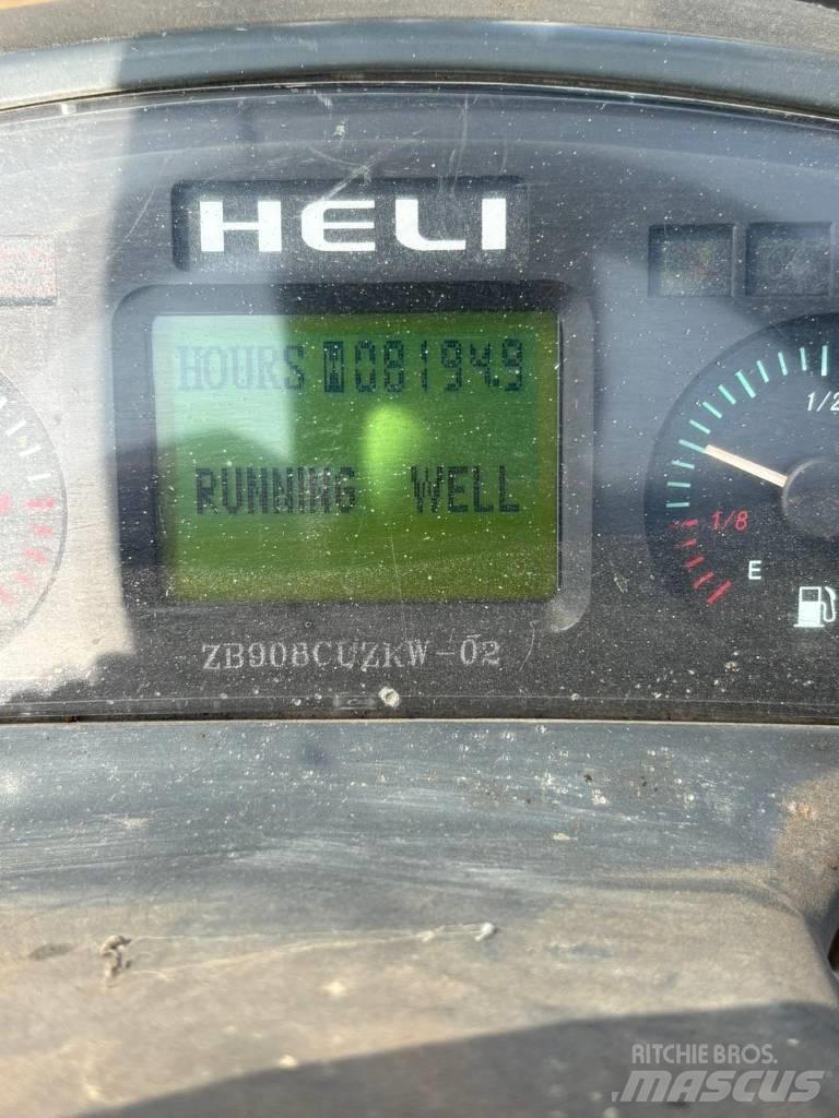 Heli HFD100 Diesel gaffeltrucks