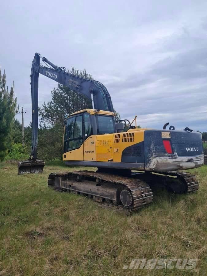 Volvo EC 210 C L Gravemaskiner med lang gravebom