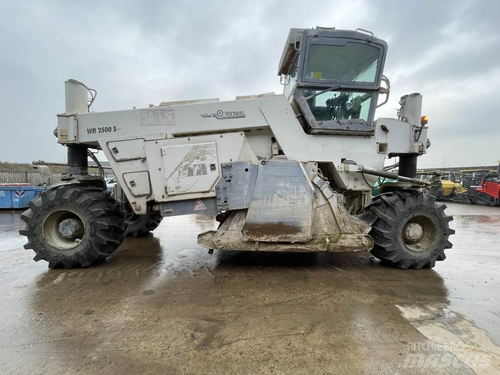 Wirtgen WR 2500S Asfaltrecyclere