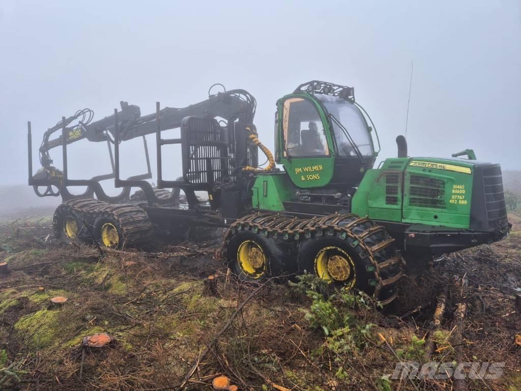 John Deere 1910 E Udkørselsmaskiner