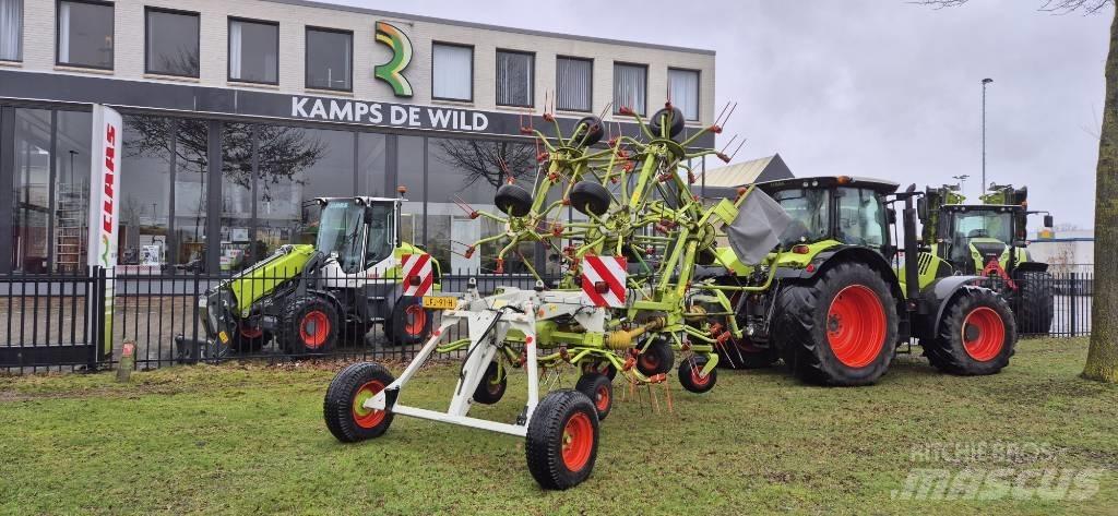 CLAAS Volto 1320 T River og høvendere