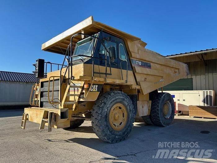 CAT 771D Dumpere