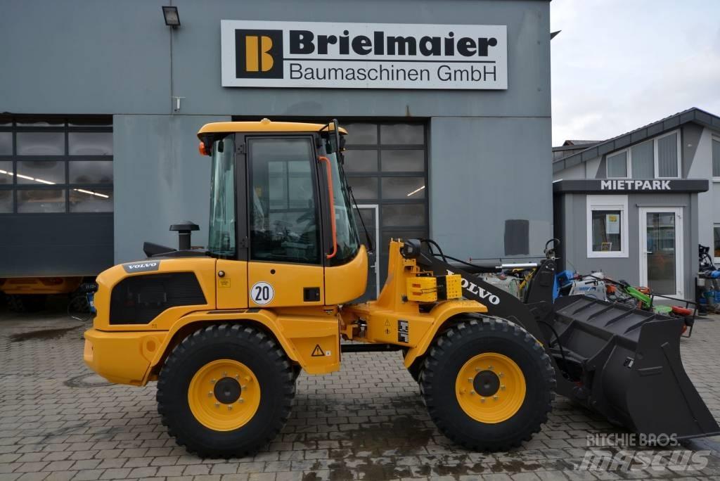 Volvo L 30 H Læssemaskiner på hjul